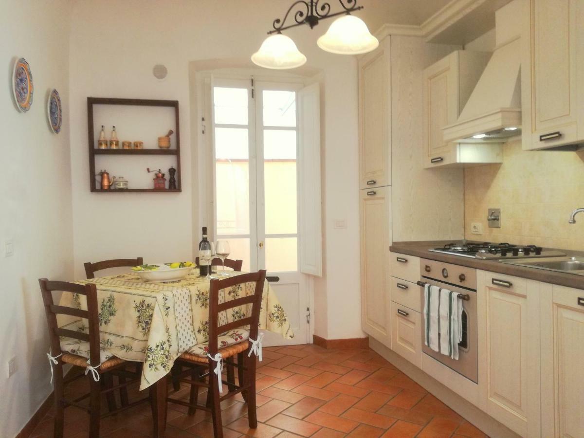 Datini Apartment براتو المظهر الخارجي الصورة