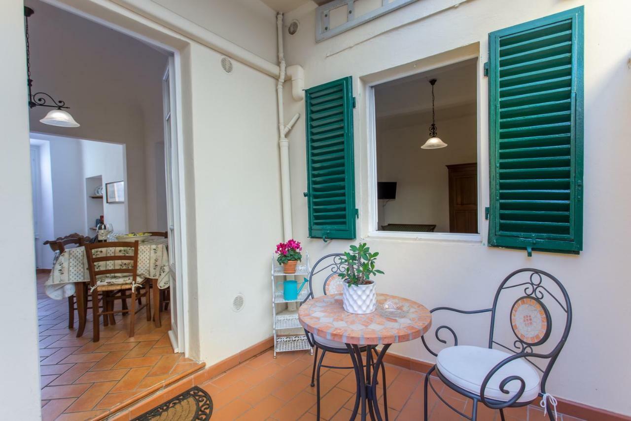 Datini Apartment براتو المظهر الخارجي الصورة